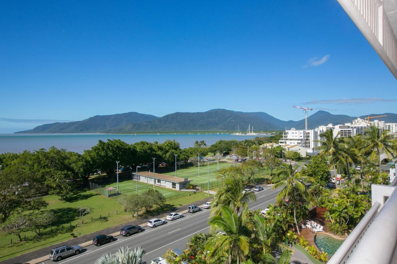 Cairns Luxury Seafront Apartment Eksteriør bilde